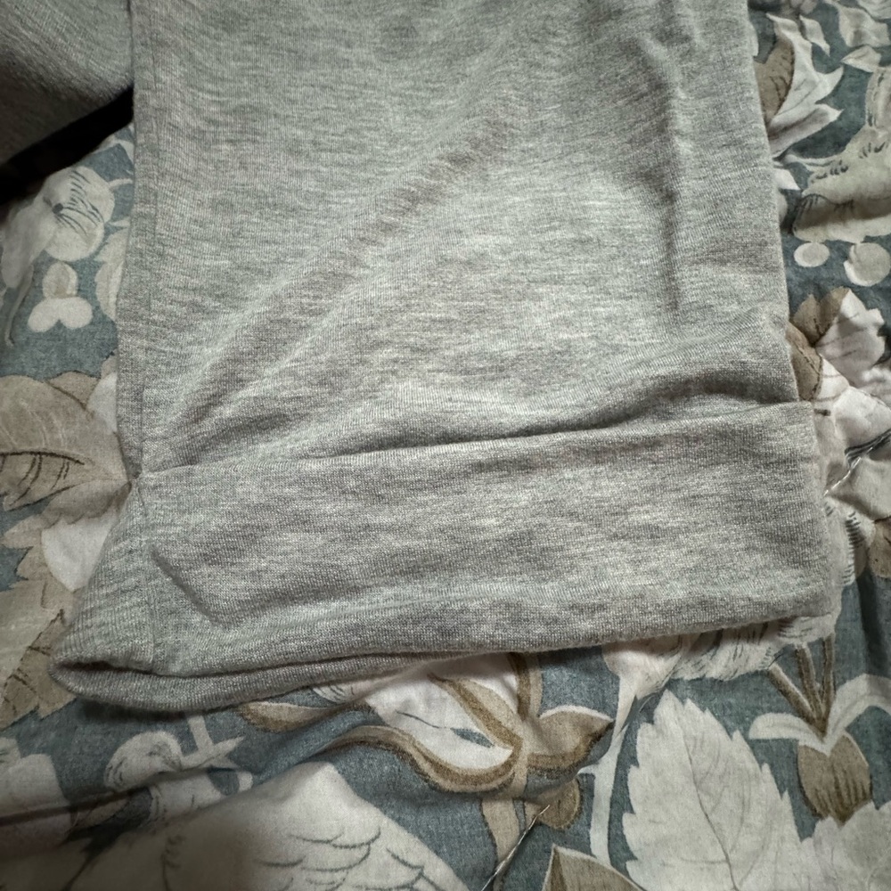 Bleusalt Women's Classic Gray Trancas Trousers - Picture 5 of 9